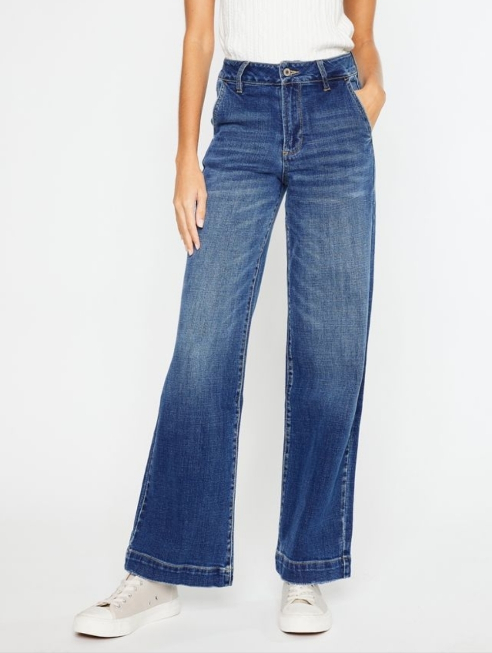KanCan Celine Ultra High Rise Wide Leg Jeans Size 3/25